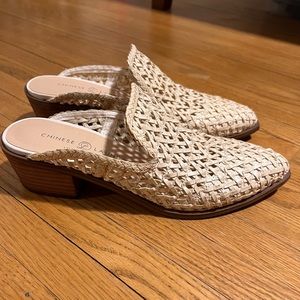 Chinese Laundry Woven Mule Size 8